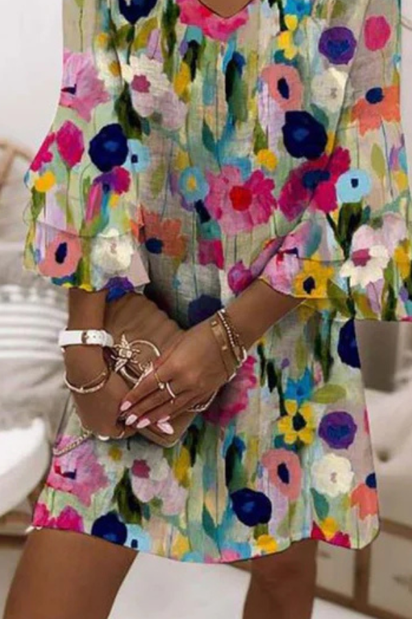 Tabitha - Romantic Floral Print V-Neck Mini Dress Bennet & Stone London