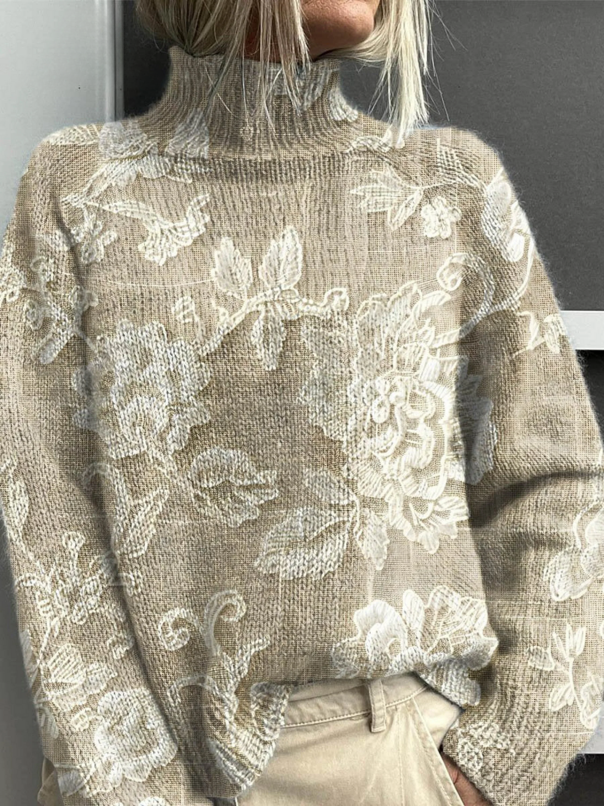 ALICIA | TIMELESS VINTAGE FLORAL TURTLENECK SWEATER Bennet & Stone London