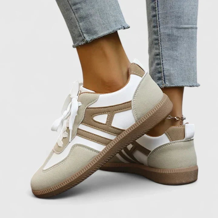 DELYZIAH | ORTHOPAEDIC SNEAKERS Bennet & Stone London
