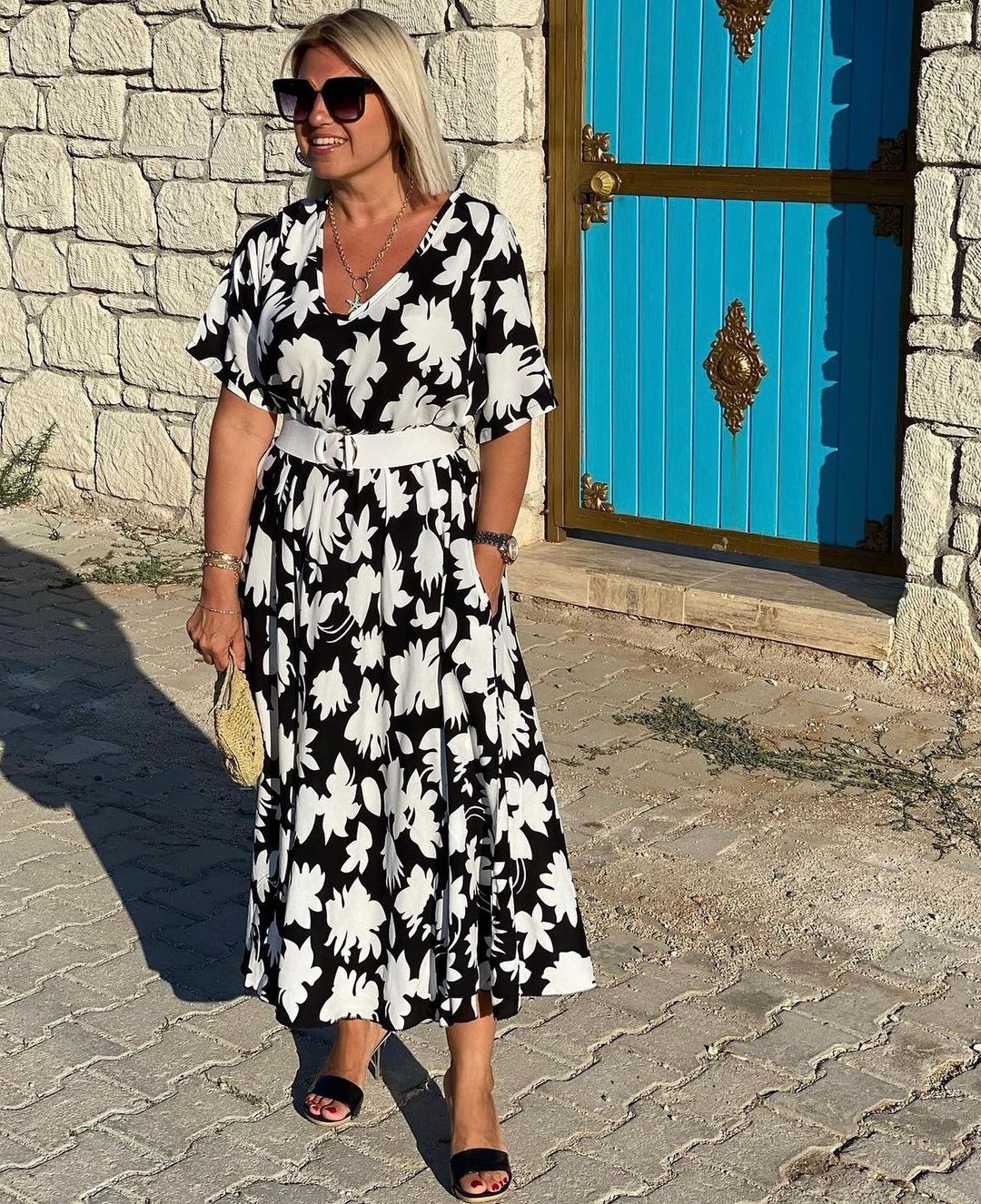 SHARON | ELEGANT DRESS WITH TUMMY COVERAGE Bennet & Stone London