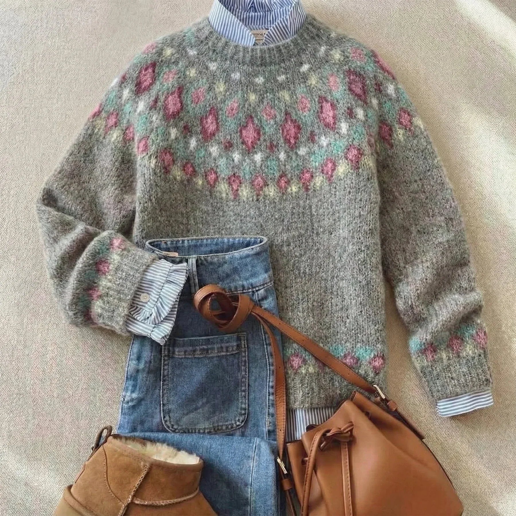 SOLARA | CHIC VINTAGE KNIT SWEATER Bennet & Stone London