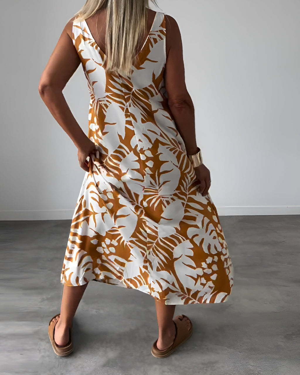 AUDREY | ELEGANT STRAPLESS DRESS Bennet & Stone London