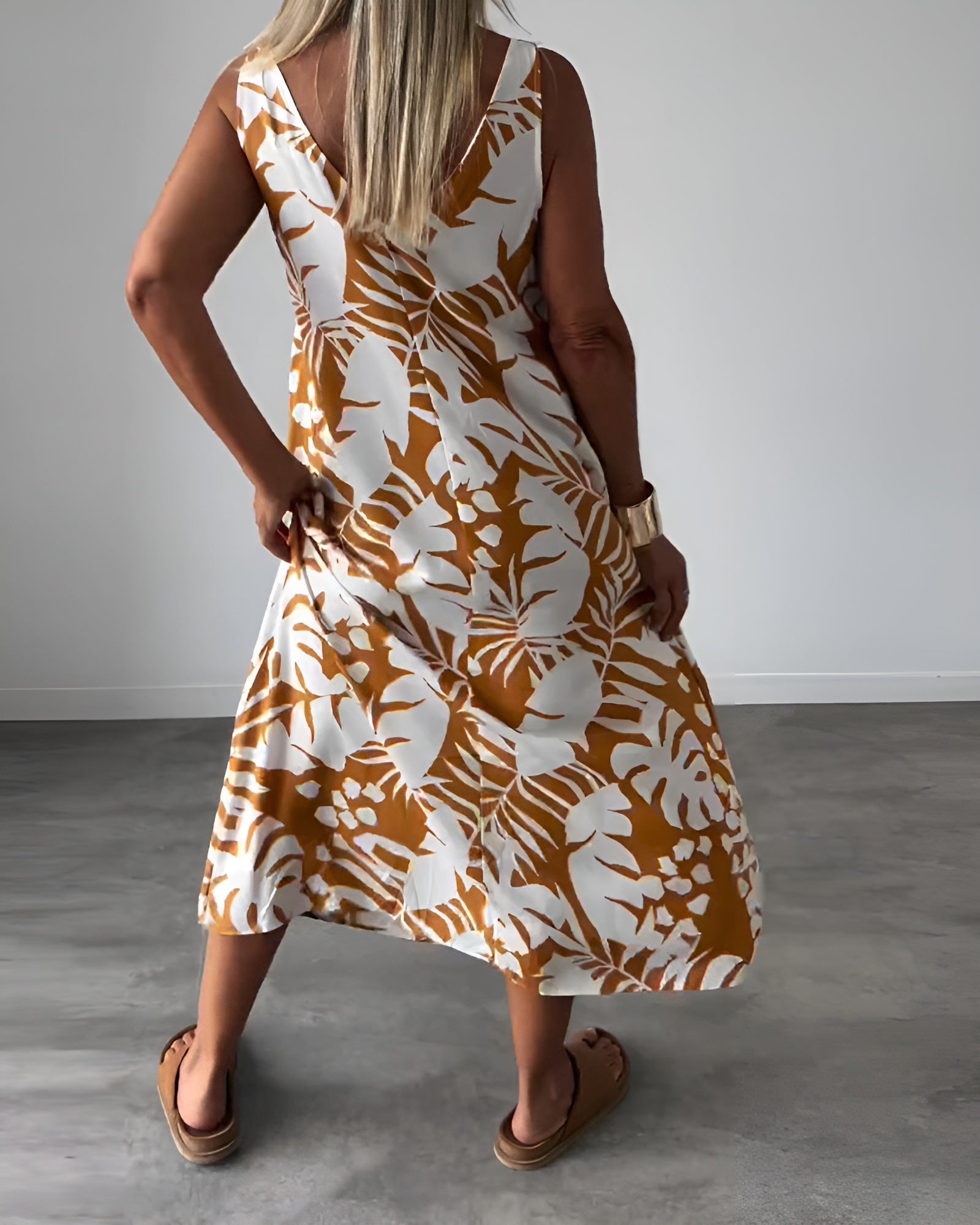 AUDREY | ELEGANT STRAPLESS DRESS Bennet & Stone London