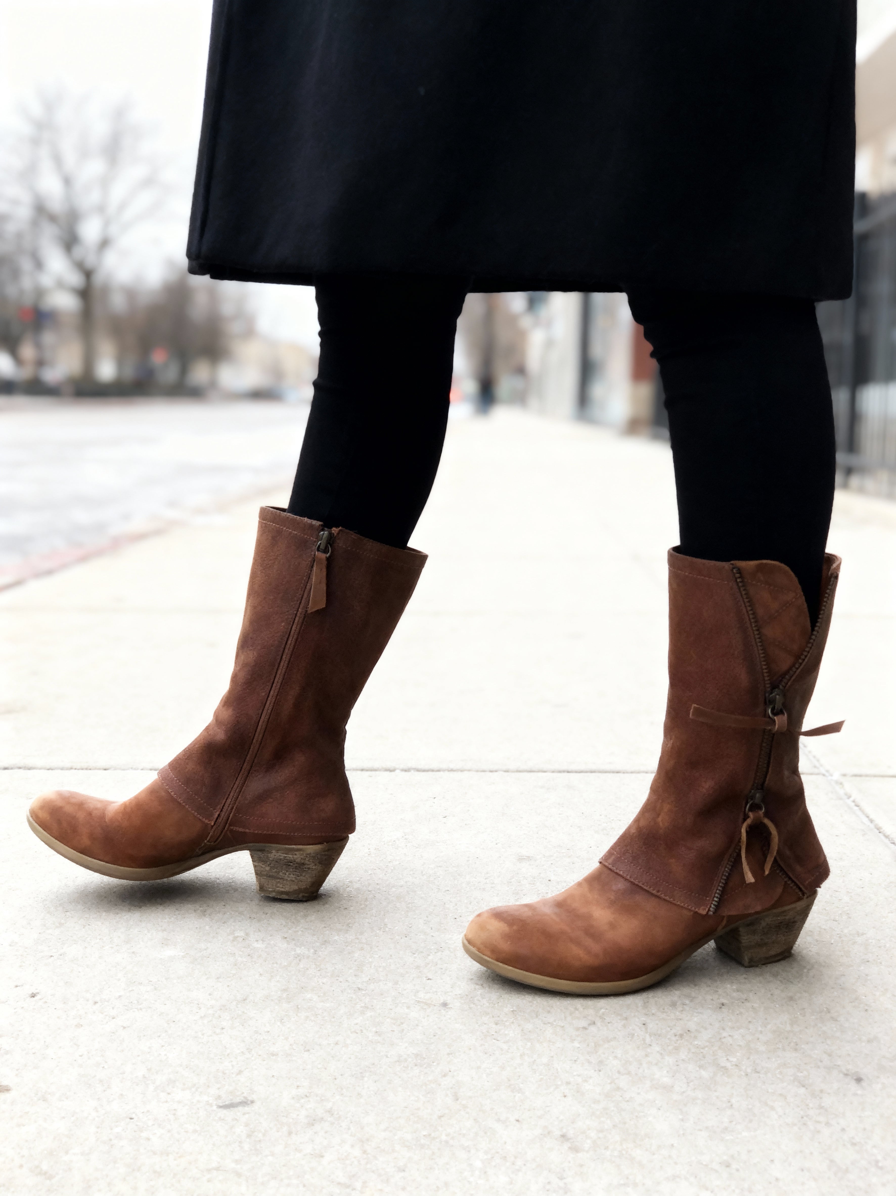  LILY | CLASSIC WATERPROOF LEATHER BOOTS Bennet & Stone London
