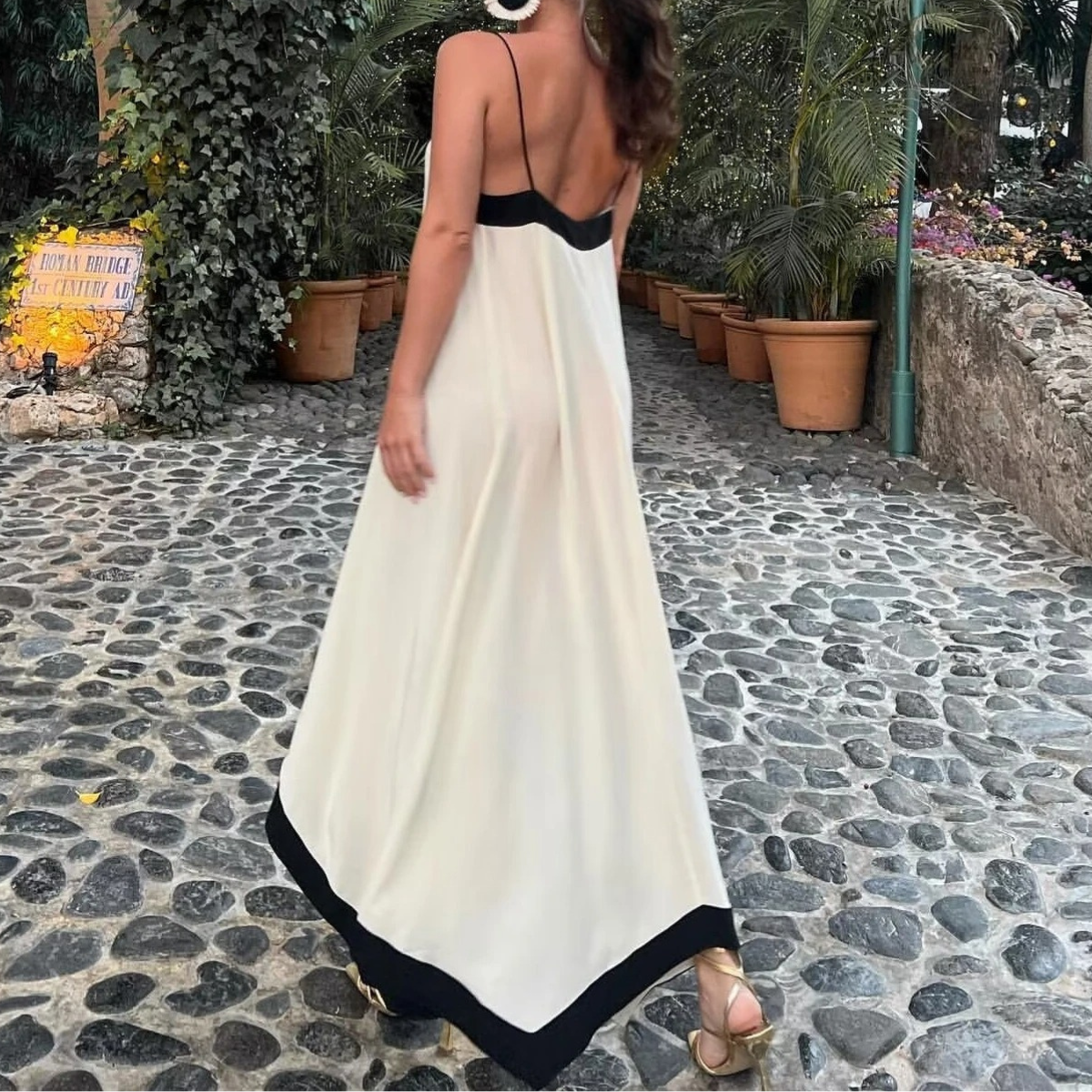 MÉLANIE | CHIC LOOSE DRESS Bennet & Stone London