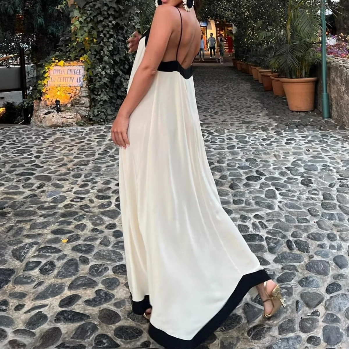 MÉLANIE | CHIC LOOSE DRESS Bennet & Stone London