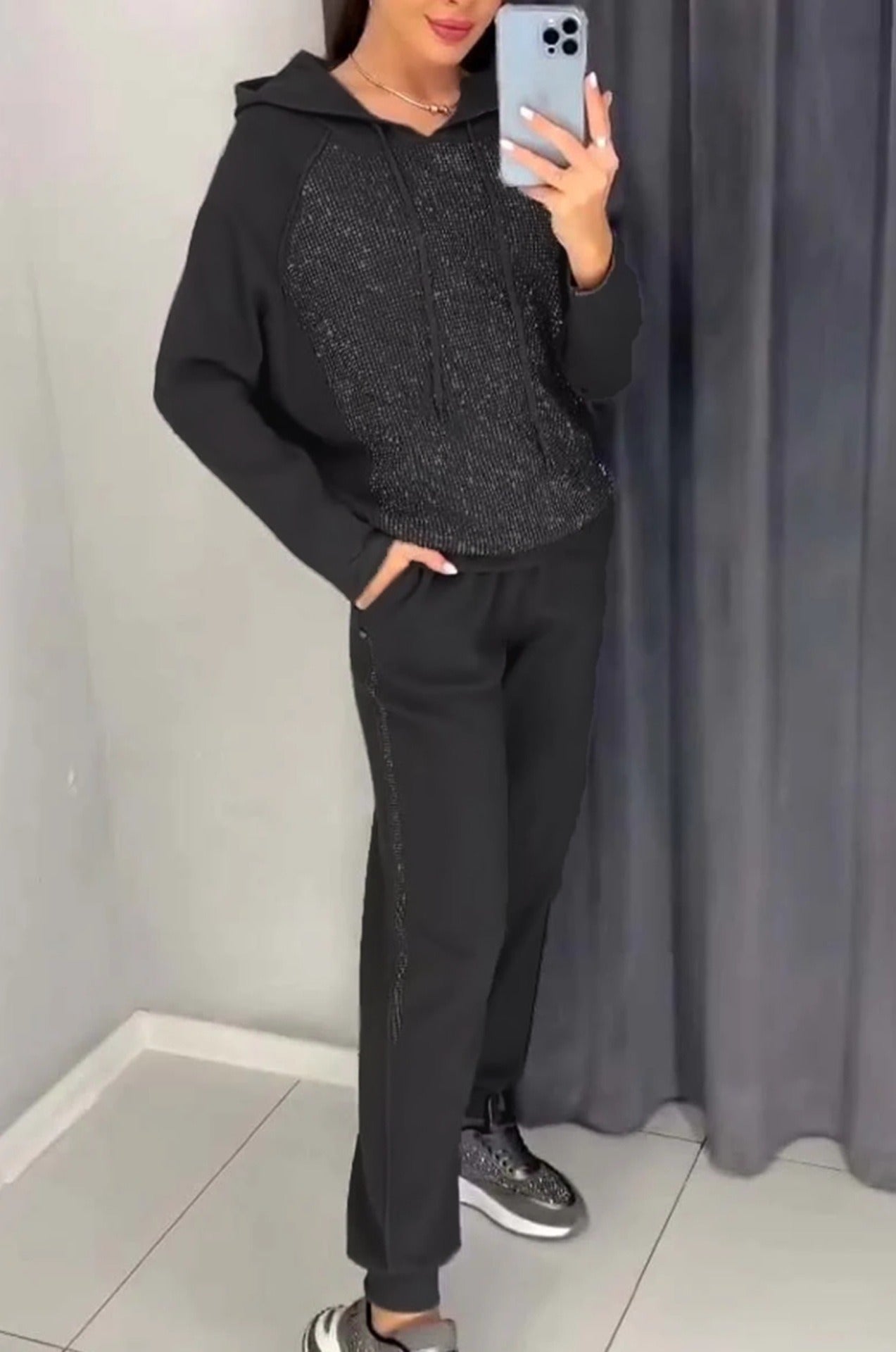 LUXLOUNGE | LUXURY GLITTER TWO-PIECE Bennet & Stone London