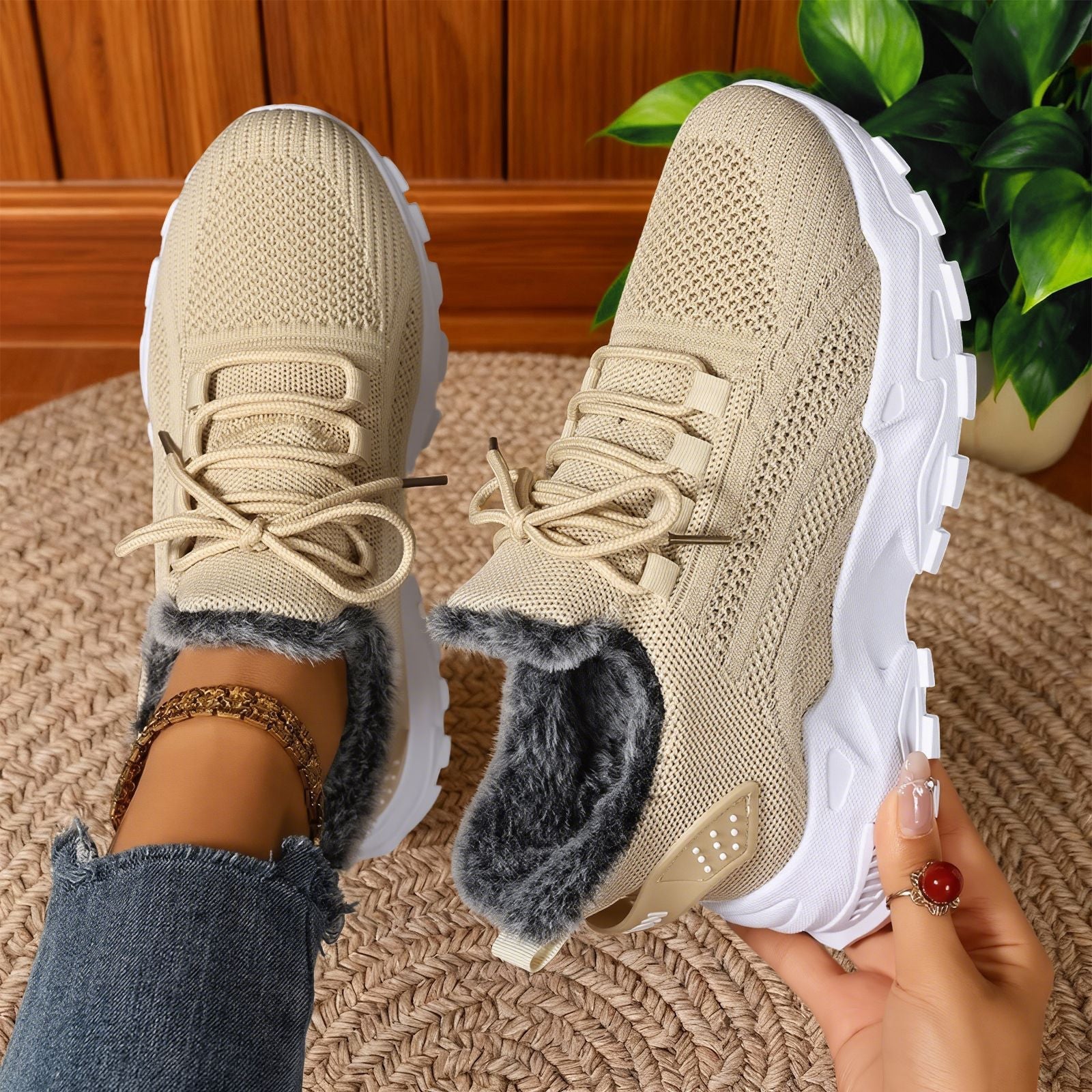 LUVIA | ORTHOPAEDIC SNEAKERS Bennet & Stone London