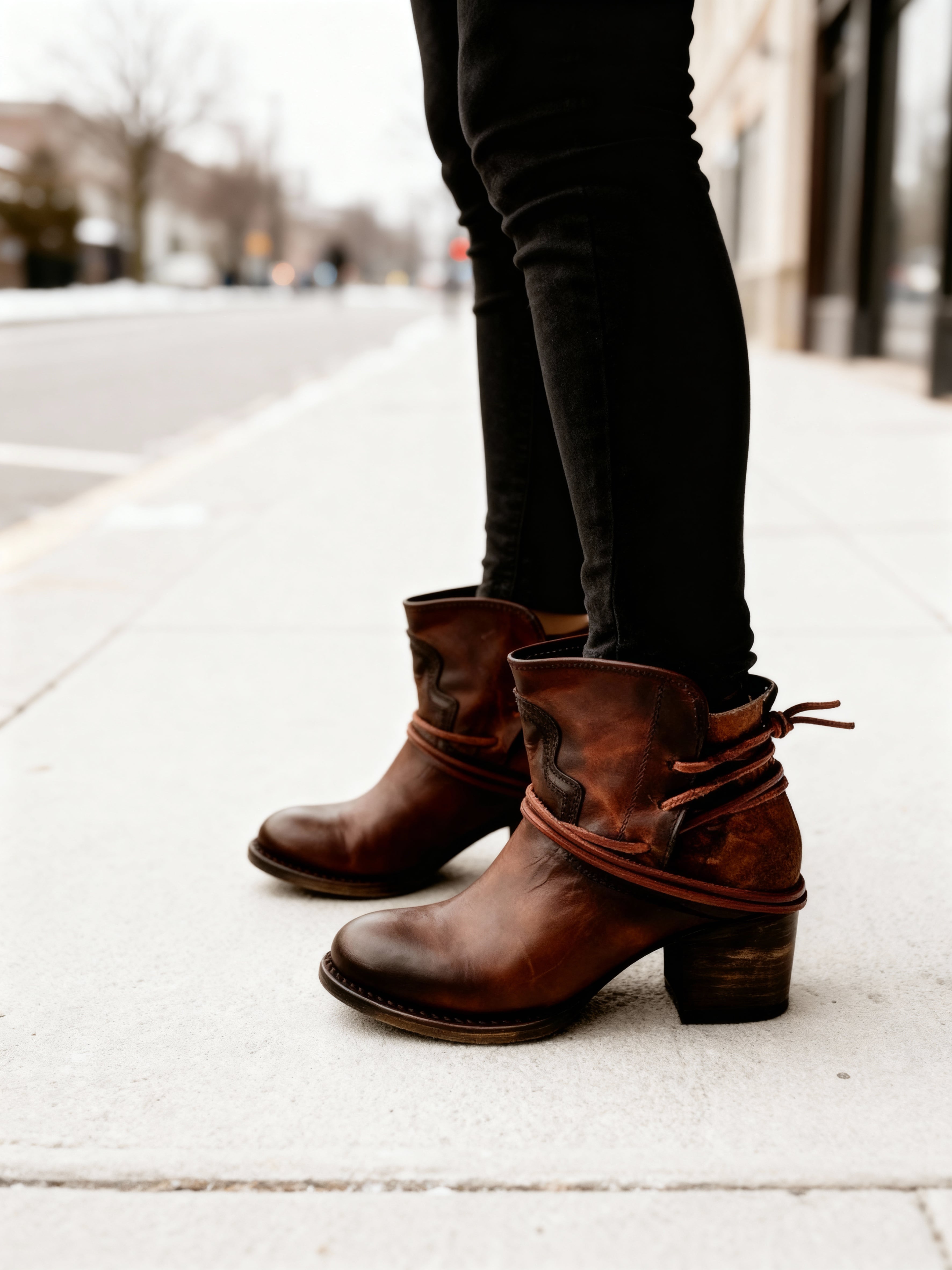  ELLA | STYLISH EVERYDAY LEATHER BOOTS Bennet & Stone London