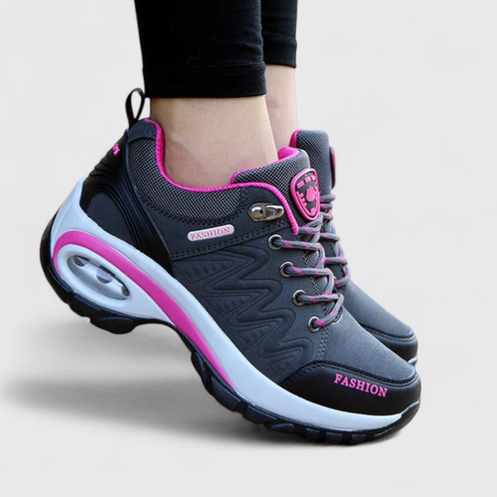 LESLIE | COMFORTABLE SNEAKERS Bennet & Stone London