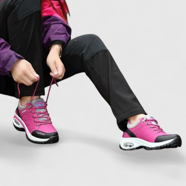 LESLIE | COMFORTABLE SNEAKERS Bennet & Stone London