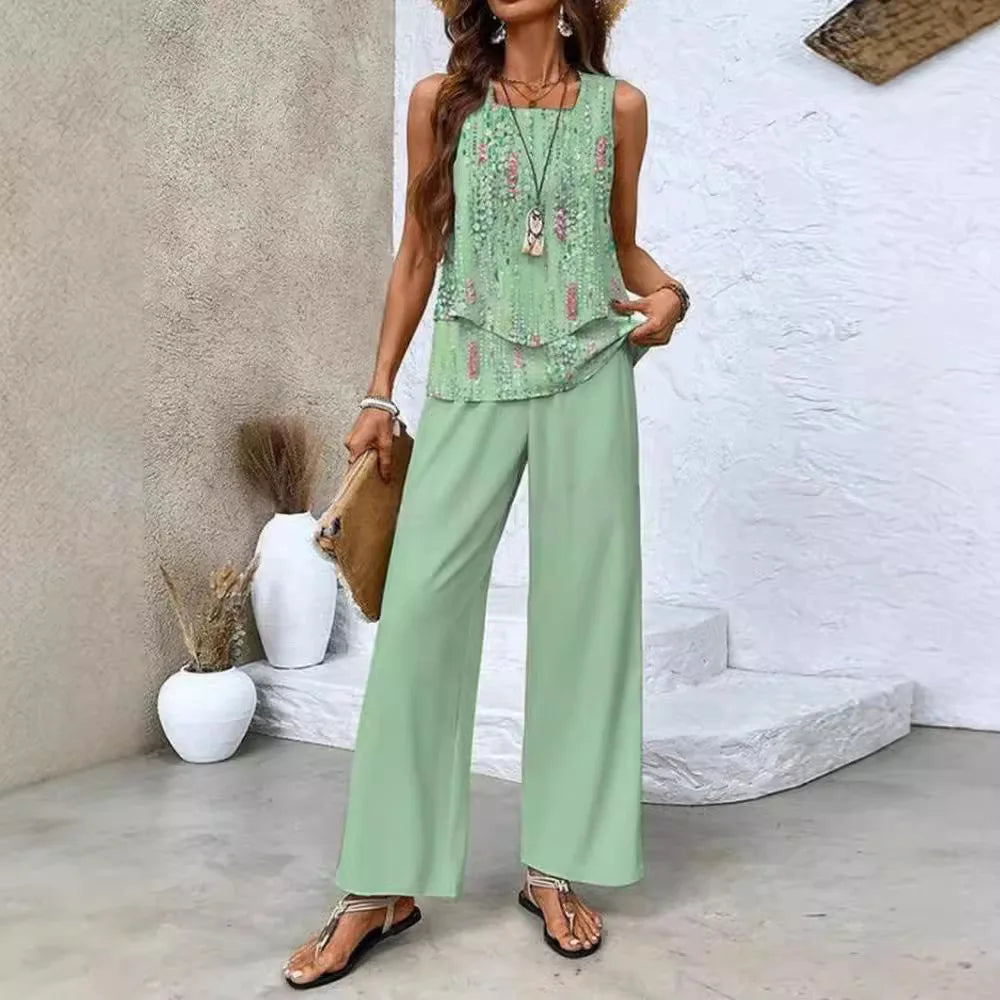 LOUISE | LIGHT ELEGANT TWO-PIECE SUMMER SUIT Bennet & Stone London