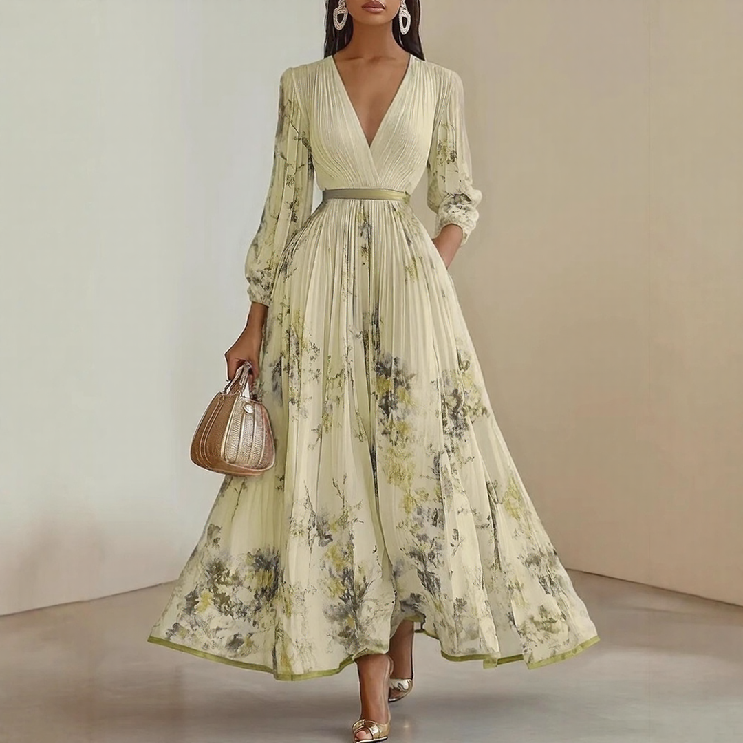 ELARA | DRESS WITH SOFT V-NECK Bennet & Stone London
