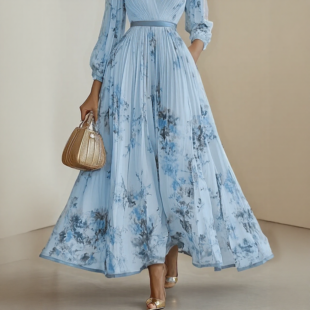 ELARA | DRESS WITH SOFT V-NECK Bennet & Stone London