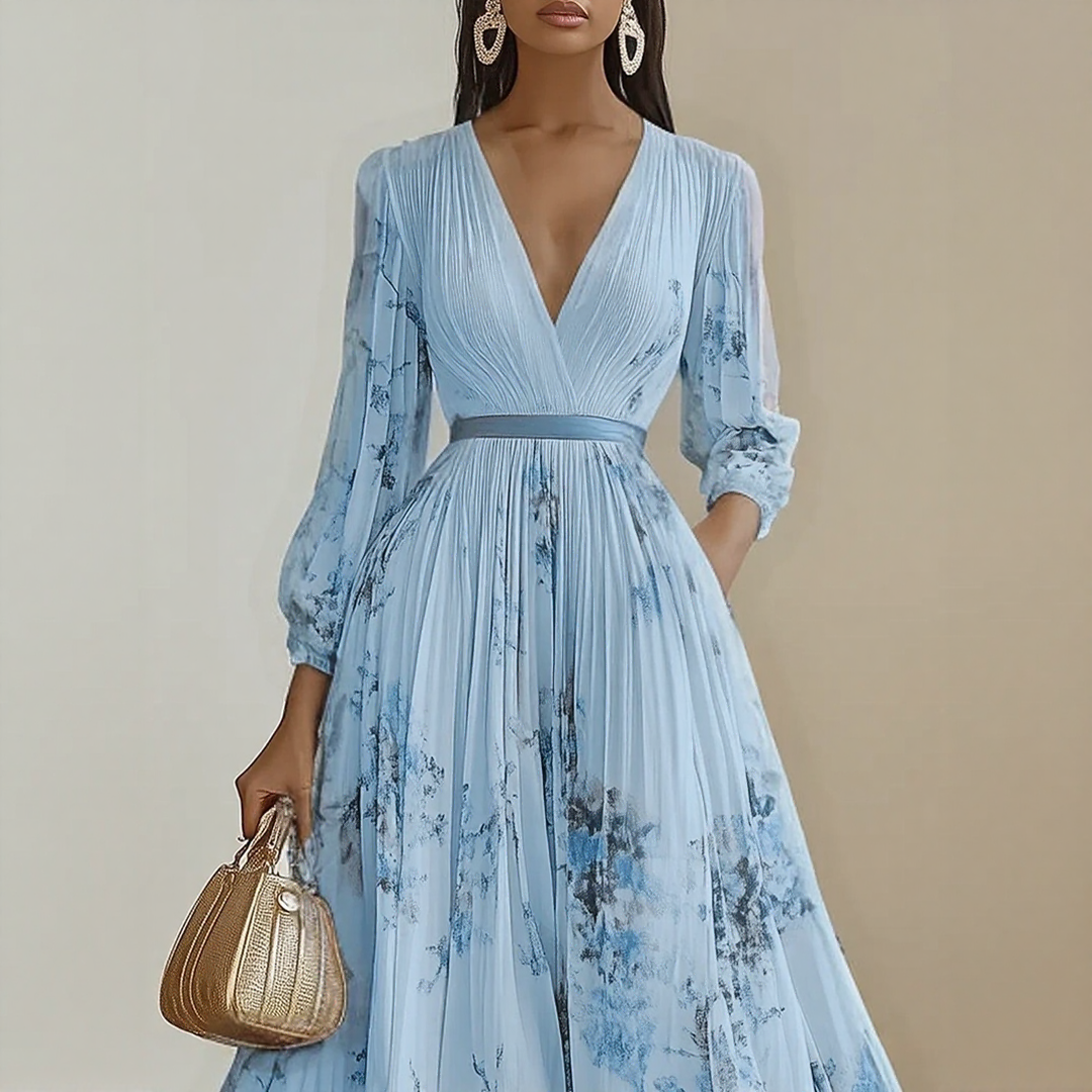 ELARA | DRESS WITH SOFT V-NECK Bennet & Stone London