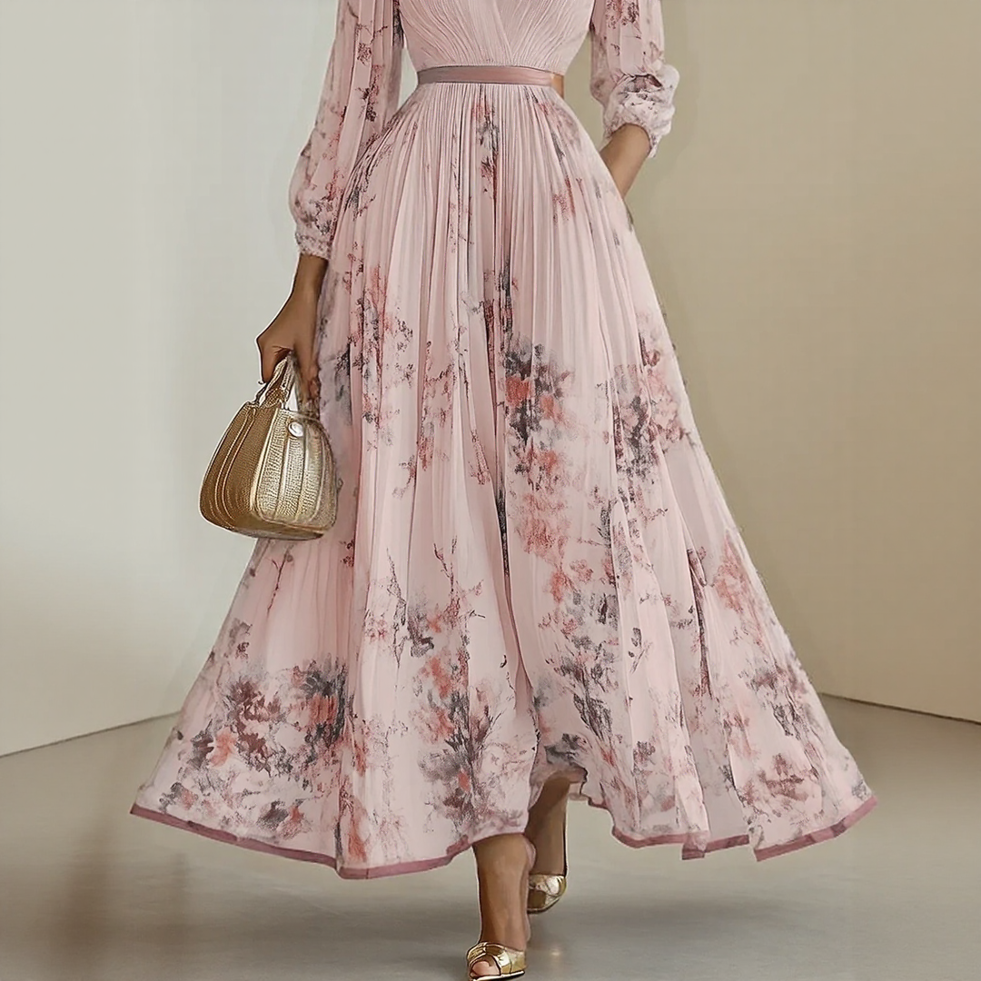 ELARA | DRESS WITH SOFT V-NECK Bennet & Stone London