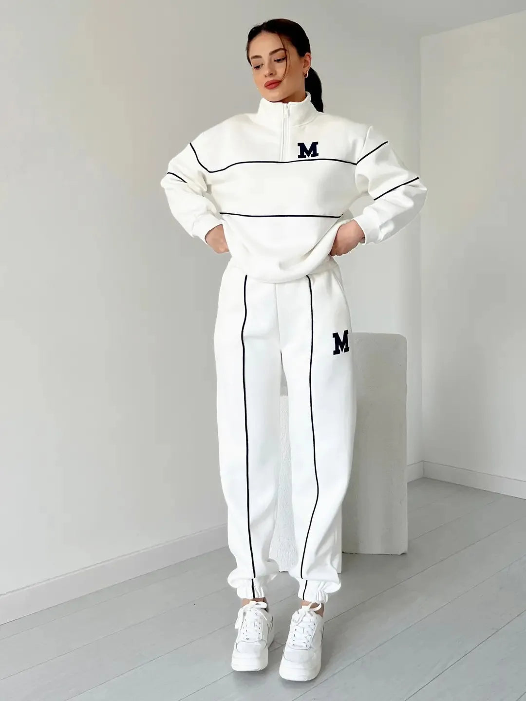 JUDITH | COMFORTABLE, STYLISH, AND RELAXED Bennet & Stone London