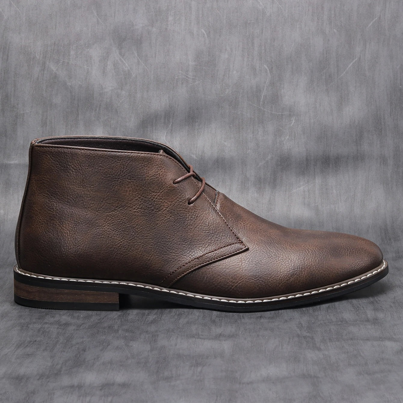 CODY | STYLISH CHUKKA BOOTS Bennet & Stone London