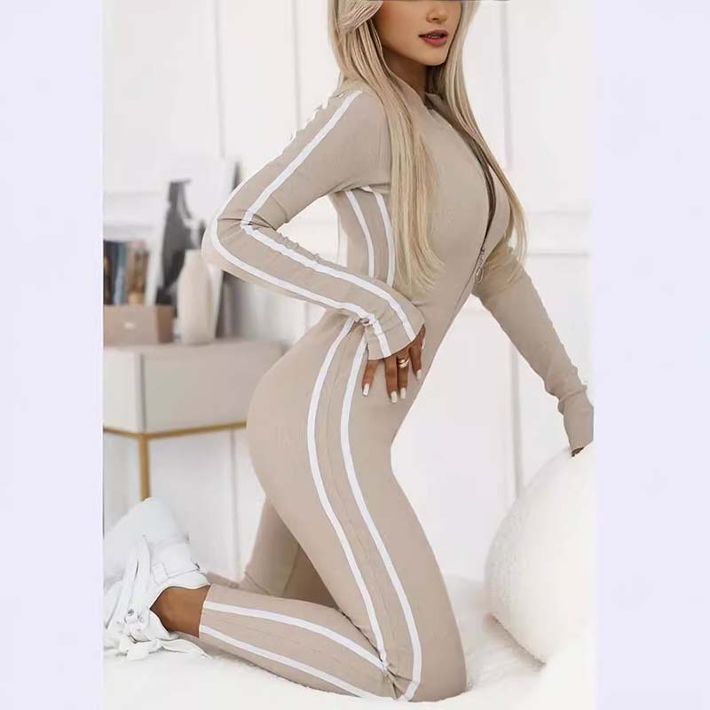 ARABELLA | LONG SLEEVE WITH SPORTY ZIPPER Bennet & Stone London