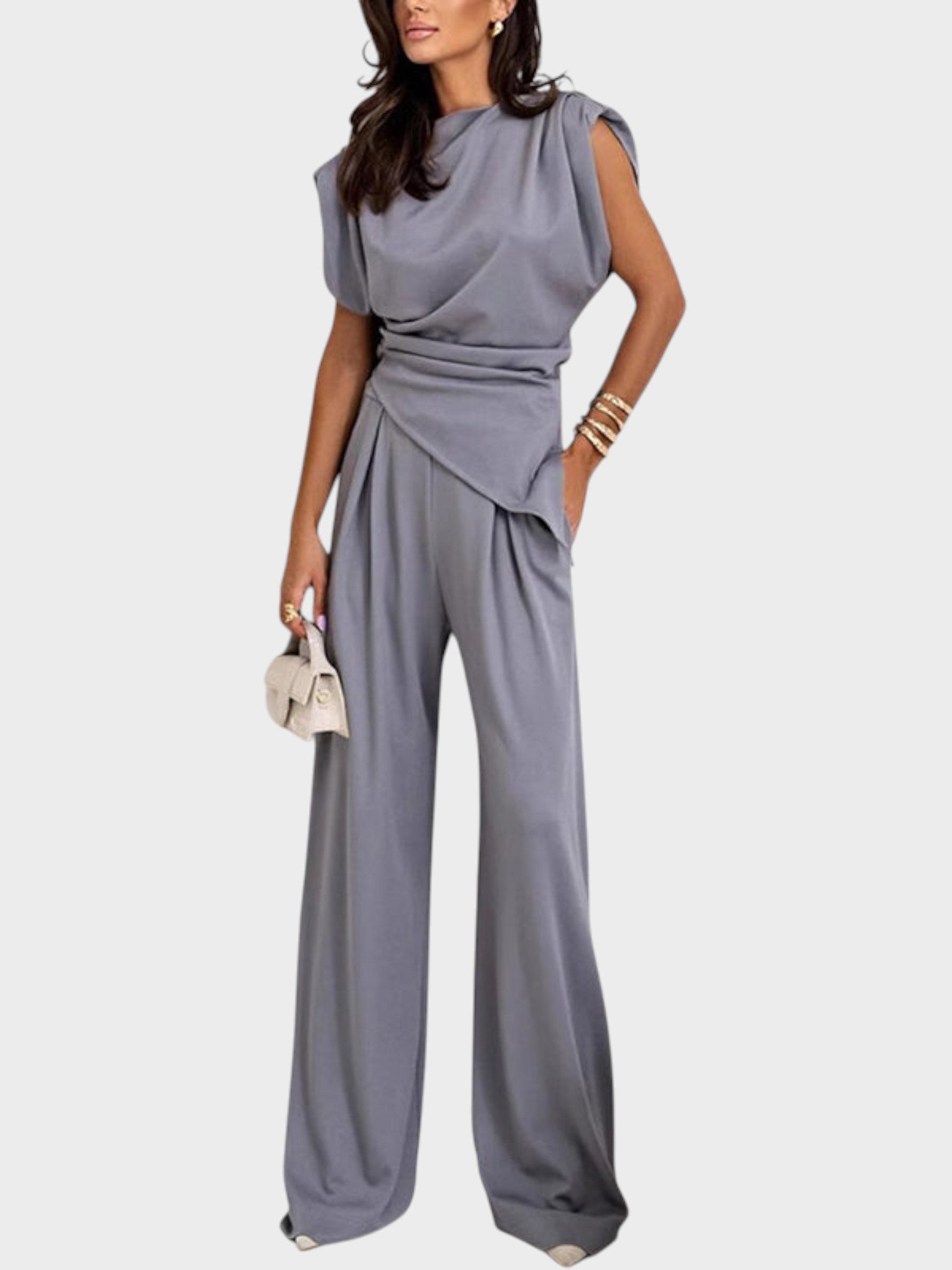 NANCY | ELEGANT AND COMFORTABLE SET Bennet & Stone London