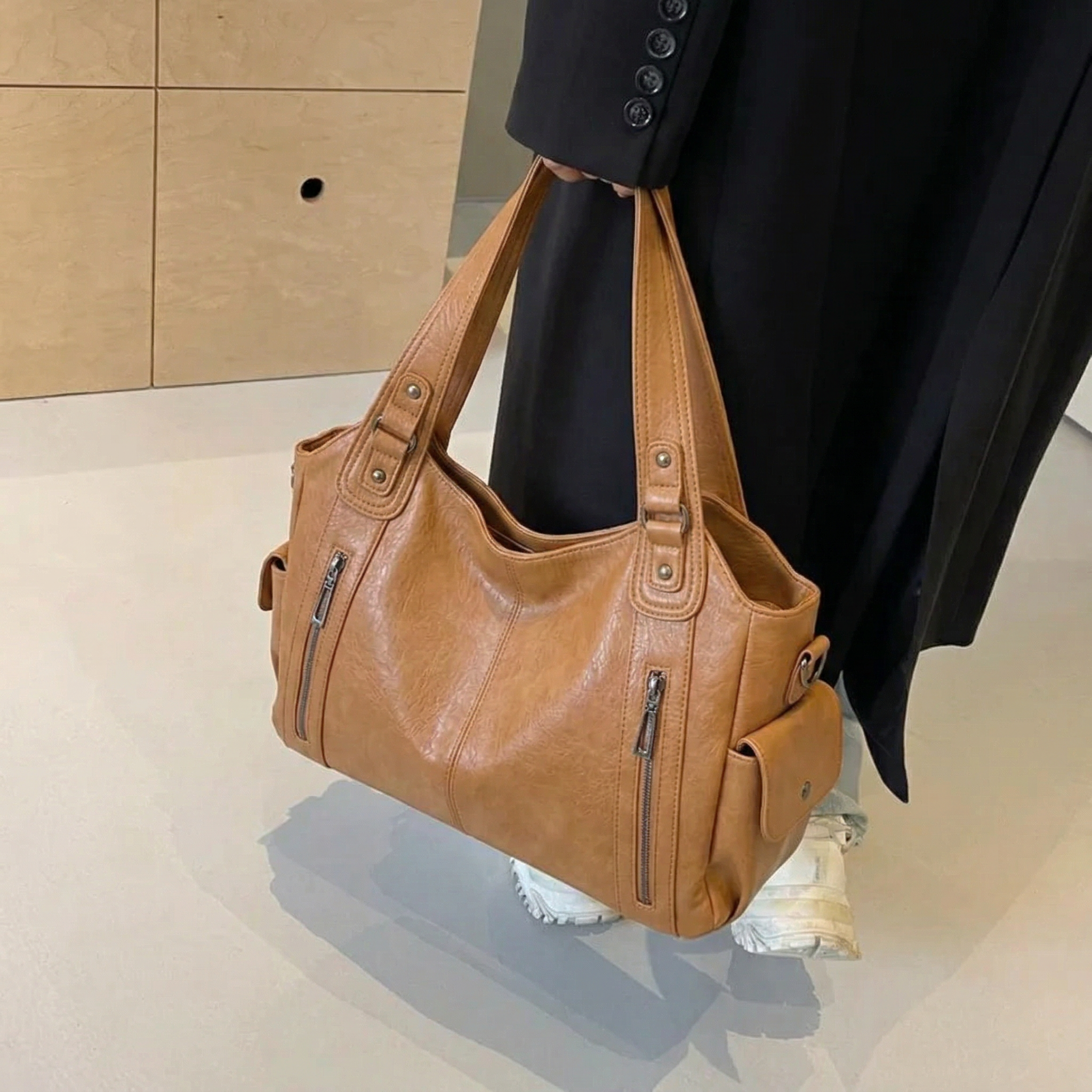 UMA - DUAL ZIPPER LARGE CAPACITY SHOULDER BAG Bennet & Stone London
